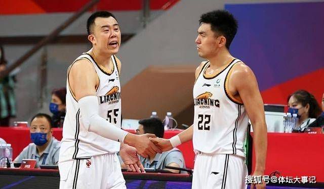 ;追求极致版幕后特辑首度全方位呈现了主创们在拍摄前所做的大量战前体能及基础军事训练